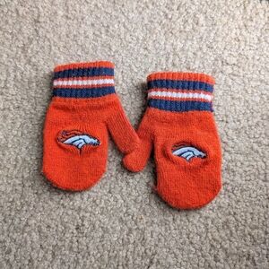 Kids' Denver Broncos Mittens
